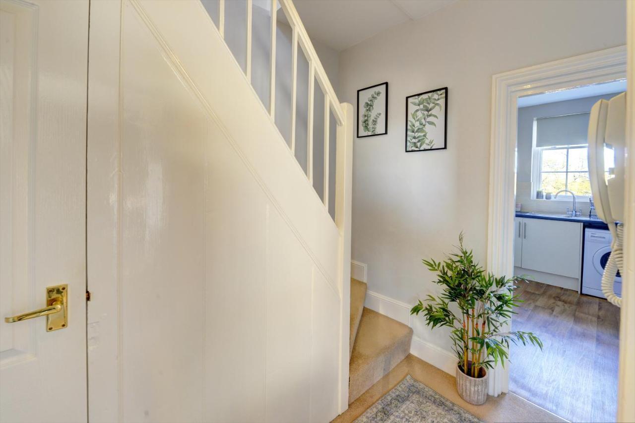 Regency Nest By Spa Town Property - Stylish 3 Bedroom Apartment On 2 Floors, Central Leamington Spa Exterior photo